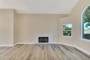 260 Goldenwood Cir, Simi Valley, CA 93065 - Photo 7