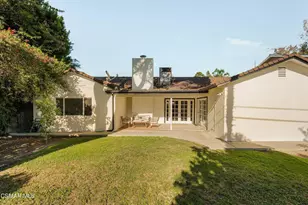 5911 Hanna Ave, Woodland Hills, CA 91367 - Photo 19