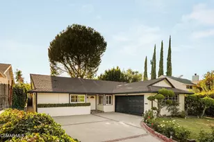 5911 Hanna Ave, Woodland Hills, CA 91367 - Photo 1