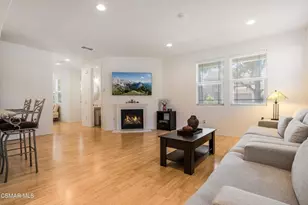 340 Town Forest Ct, Camarillo, CA 93012 - Photo 13