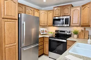 1300 Saratoga Ave, Ventura, CA 93003 - Photo 5