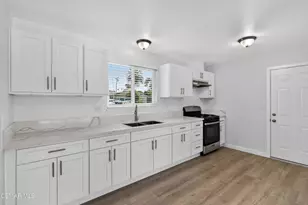 1182 Graham St, Simi Valley, CA 93065 - Photo 5