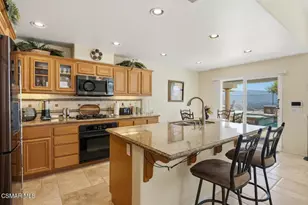 17114 Crest Heights Dr, Canyon Country, CA 91387 - Photo 11