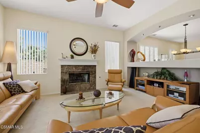 17114 Crest Heights Drive, Canyon Country, CA 91387 - Photo 9