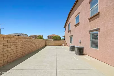 2440 Carolyn Drive, Palmdale, CA 93551 - Photo 33