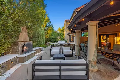 4901 Pathfinder Avenue, Westlake Village, CA 91362 - Photo 37
