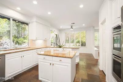 921 Ellesmere Way, Oak Park, CA 91377 - Photo 27