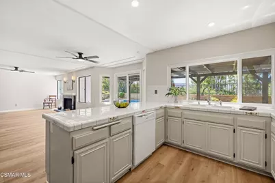 5434 Indian Hills Drive, Simi Valley, CA 93063 - Photo 15