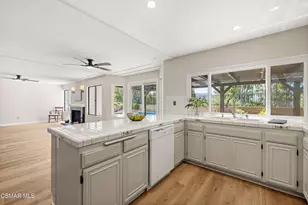 5434 Indian Hills Dr, Simi Valley, CA 93063 - Photo 15