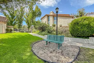 441 Cherry Hills Ln, Thousand Oaks, CA 91320 - Photo 51