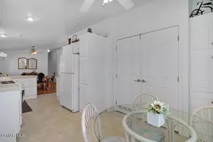 195 Tierra Rejada Road, Simi Valley, CA 93065 - Photo 15