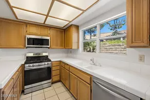 2731 Erringer Road, Simi Valley, CA 93065 - Photo 5