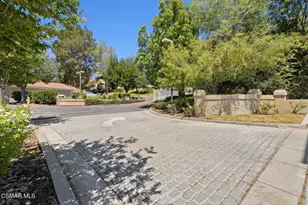 2731 Erringer Road, Simi Valley, CA 93065 - Photo 31