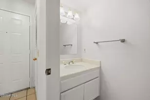 2731 Erringer Road, Simi Valley, CA 93065 - Photo 9