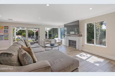 29675 Meadowmist Way, Agoura Hills, CA 91301 - Photo 17