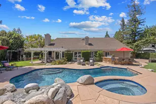 29675 Meadowmist Way, Agoura Hills, CA 91301 - Photo 43