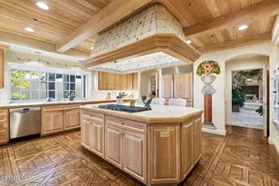 4286 Coachman Cir, Westlake Village, CA 91362 - Photo 15