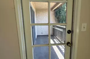 15638 Viewridge Ln, Granada Hills, CA 91344 - Photo 13