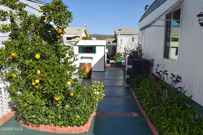 195 Tierra Rejada Road #197, Simi Valley, CA 93065 - Photo 17