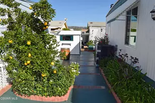 195 Tierra Rejada Road, Simi Valley, CA 93065 - Photo 17