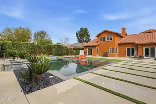 9651 Sagebrush Ave, Chatsworth, CA 91311 - Photo 43