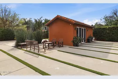 9651 Sagebrush Avenue, Chatsworth, CA 91311 - Photo 47