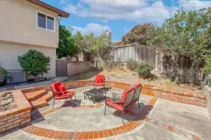 1761 Rivendell Cir, Newbury Park, CA 91320 - Photo 69