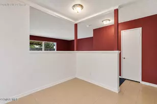 1735 Spence St, Simi Valley, CA 93065 - Photo 9