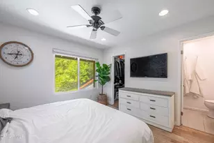4049 Liberty Canyon Rd, Agoura Hills, CA 91301 - Photo 25