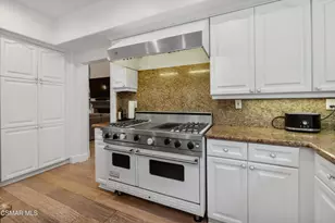 1660 Cross Bridge Pl, Thousand Oaks, CA 91362 - Photo 19