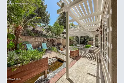 12486 Beech Grove Court, Moorpark, CA 93021 - Photo 15