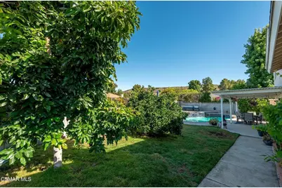 363 Larcom Street, Thousand Oaks, CA 91360 - Photo 17