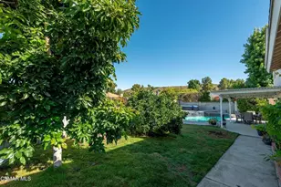 363 Larcom St, Thousand Oaks, CA 91360 - Photo 17