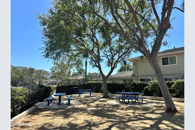 1669 Calle Zafiro, Newbury Park, CA 91320 - Photo 31