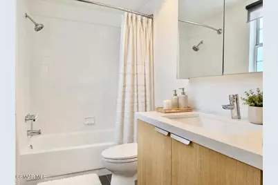 4535 Lennox Avenue, Sherman Oaks, CA 91423 - Photo 15