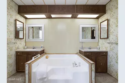92 Poinsettia Gardens Drive, Ventura, CA 93004 - Photo 31
