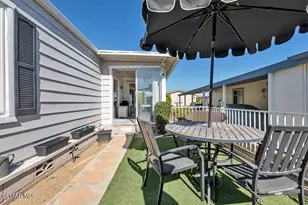 92 Poinsettia Gardens Dr, Ventura, CA 93004 - Photo 5