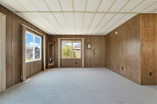 92 Poinsettia Gardens Dr, Ventura, CA 93004 - Photo 15