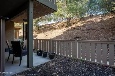 327 Chestnut Hill Court #11, Thousand Oaks, CA 91360 - Photo 15