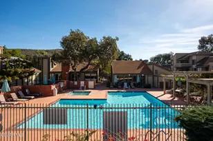 327 Chestnut Hill Ct, Thousand Oaks, CA 91360 - Photo 17