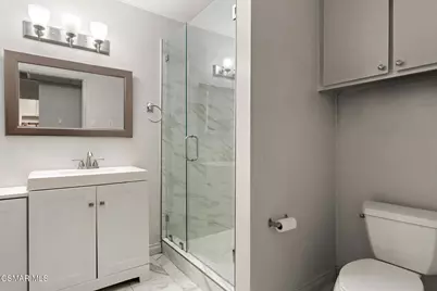327 Chestnut Hill Court #11, Thousand Oaks, CA 91360 - Photo 7