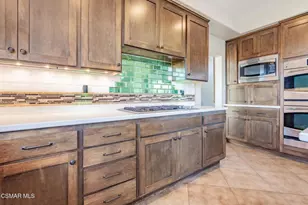 713 Twillin Ct, Simi Valley, CA 93065 - Photo 19