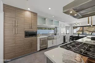4400 Topanga Canyon Blvd, Woodland Hills, CA 91364 - Photo 21