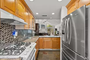 6408 Katherine Rd, Simi Valley, CA 93063 - Photo 11