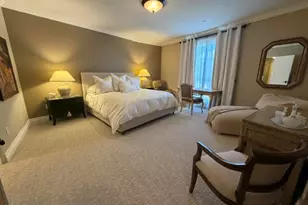 12050 Guerin St, Studio City, CA 91604 - Photo 9