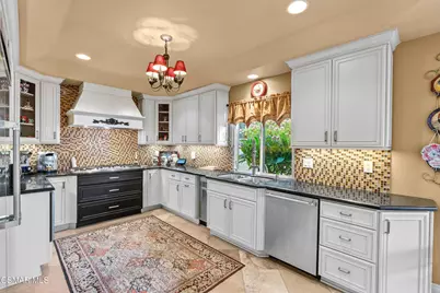 79 Mesa Drive, Camarillo, CA 93010 - Photo 17
