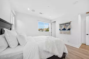 1135 N Commonwealth Ave, Los Angeles, CA 90029 - Photo 17