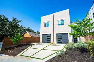 1135 N Commonwealth Ave, Los Angeles, CA 90029 - Photo 1