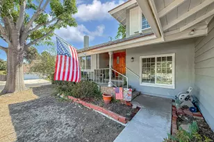 393 Larcom St, Thousand Oaks, CA 91360 - Photo 3