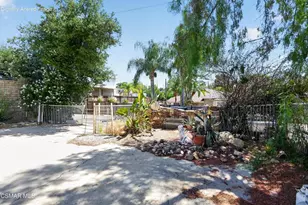 9208 Thompson Ave, Chatsworth, CA 91311 - Photo 11